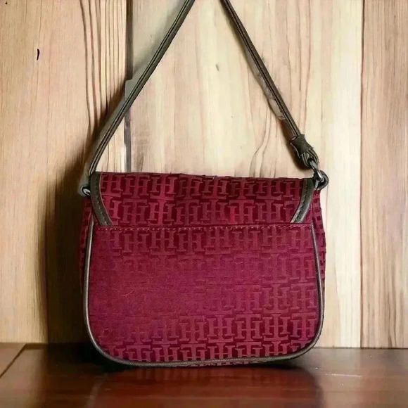 Tommy Hilfiger Mini Dark Red Crossbody Bag with Gold Front Clasp. 7" by 6" - Picture 3 of 3